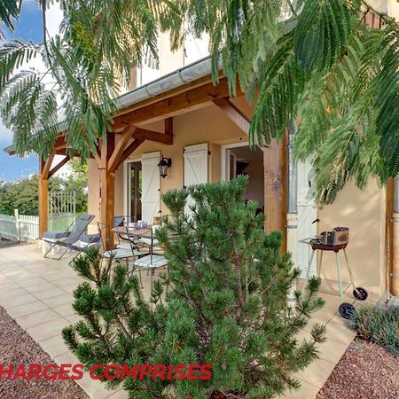 Gite Cosy Avec Poele, Terrasse Et Jardin Prive A Saint-Forgeux-Lespinasse - Fr-1-496-37 Exterior photo